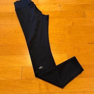 Alo Leggings